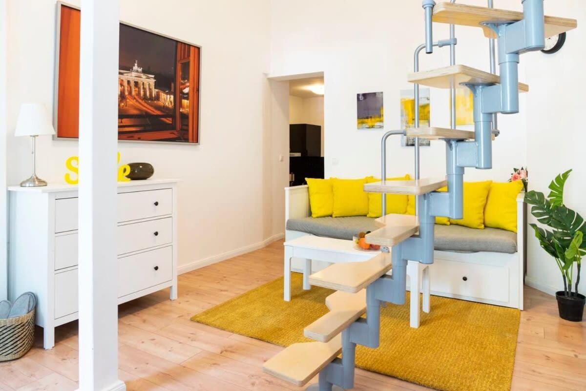Spacious Loft Style Studio In Berlin Wilmersdorf ภายนอก รูปภาพ