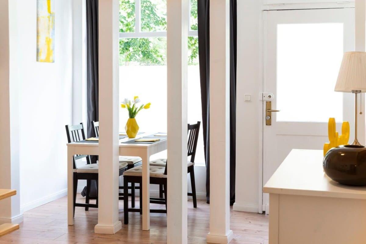 Spacious Loft Style Studio In Berlin Wilmersdorf ภายนอก รูปภาพ