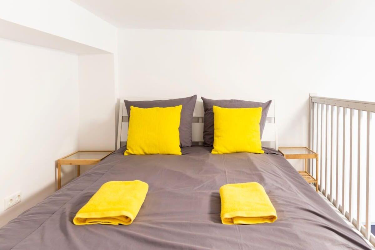 Spacious Loft Style Studio In Berlin Wilmersdorf ภายนอก รูปภาพ
