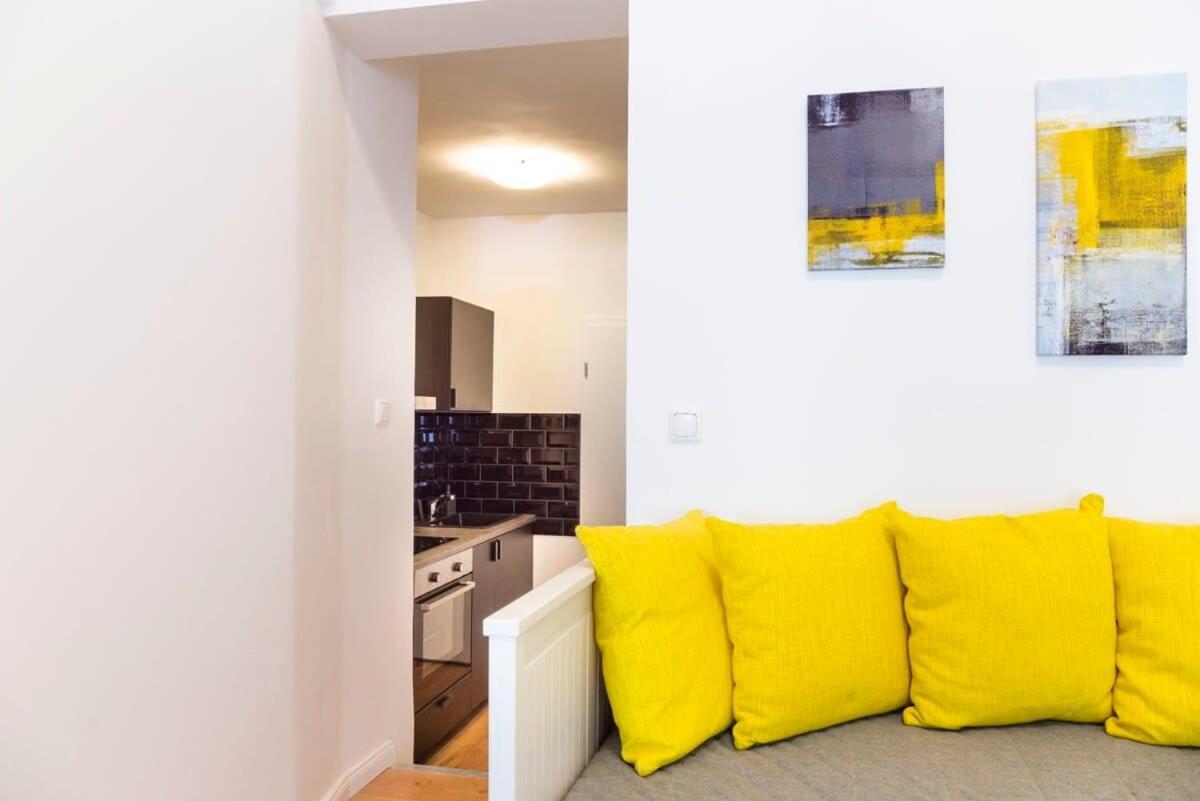 Spacious Loft Style Studio In Berlin Wilmersdorf ภายนอก รูปภาพ